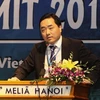 Ông Yang Binyuan, Giám đốc Viện Phát triển Phát thanh và Truyền hình châu Á- Thái Bình Dương (AIBD) phát biểu bế mạc hội nghị. (Ảnh: Minh Tú/TTXVN)
