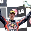 Tay đua đội Red Bull, Sebastian Vettel tiếp tục thể hiện phong độ cao khi giành chiến thắng thứ 6 từ đầu mùa giải ở Euro GP. (Nguồn: AP)