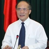 Chủ tịch Quốc hội Nguyễn Sinh Hùng phát biểu kết luận phiên họp thứ nhất Ủy ban dự thảo sửa đổi Hiến pháp năm 1992. (Ảnh: Nhan Sáng/TTXVN)