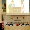 Bộ trưởng Công Thương, Vũ Huy Hoàng phát biểu tại Hội nghị "Cơ hội đầu tư vào các ngành năng lượng và tài chính tại Việt Nam." (Nguồn: TTXVN) 