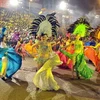 Lễ hội đường phố Carnaval Hạ Long 2011. (Ảnh: Thanh Hà/TTXVN)