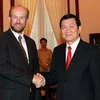 Chủ tịch nước Trương Tấn Sang tiếp ông Allaster Cox, Đại sứ Australia tại Việt Nam. (Ảnh: Nguyễn Khang/TTXVN)