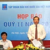 Chủ tịch Hội đồng thành viên PVN Phùng Đình Thực (phải) phát biểu tại buổi họp báo. (Nguồn: pvn.vn)
