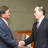 Phó Thủ tướng Nguyễn Thiện Nhân tiếp Giám đốc khu vực Tây Thái Bình Dương của WHO Chin Young Soo. (Ảnh: Phương Hoa/TTXVN)