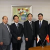 Đoàn Đại sứ quán Việt Nam thăm trường Đại học Mie, Nhật Bản (Nguồn: Phân xã Tokyo)