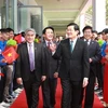 Chủ tịch nước Trương Tấn Sang đến thăm cán bộ, giảng viên, sinh viên Trường Đại học Bách khoa Hà Nội. (Ảnh: Nguyễn Khang/TTXVN)