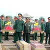 An táng các liệt sỹ tại nghĩa trang liệt sỹ Đô Lương. (Nguồn: nghean.gov.vn)