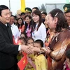Chủ tịch nước thăm cán bộ, nhân dân xã Vĩnh Thạch, huyện Vĩnh Linh (Quảng Trị). (Ảnh: Nguyễn Khang/TTXVN)