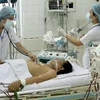 Điều trị bệnh nhân bị cúm A/H1N1 tại Khoa Hồi sức tích cực Bệnh viện bệnh Nhiệt đới Thành phố Hồ Chí Minh Ảnh minh họa. (Nguồn: TTXVN)