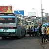 Đồng Nai xử phạt hàng trăm xe buýt "hành khách" 