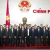 Thủ tướng Nguyễn Tấn Dũng chụp ảnh chung với các Đại sứ, Trưởng cơ quan đại diện Việt Nam ở nước ngoài. (Ảnh: Doãn Tấn/TTXVN)