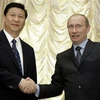 Chủ tịch Trung Quốc Tập Cận Bình (thời điểm đang là Phó Chủ tịch Trung Quốc) gặp Tổng thống Nga Putin ơt Mátxcơva, ngày 23/3/2010. (Nguồn: AP)