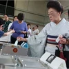 Cử tri Nhật Bản đi bỏ phiếu. (Nguồn: nytimes.com)