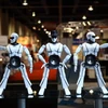 Robot mRobo của Công ty cổ phần Robot TOSY Việt Nam. (Ảnh: Văn Xuyên/Vietnam+)