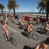 Người tham gia đạp xe khỏa thân tại thành phố Melbourne. (Nguồn: Getty Images)