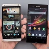 HTC One (trái) và Sony Xperia Z. (Nguồn: phonearena.com) 