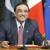 Quyết định trên như là một đòn mạnh giáng vào Tổng thống Asif Ali Zardari hiện đang bị cáo buộc tham nhũng. (Ảnh: Reuters)