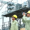 EVN thực hiện các biện pháp đảm bảo cung cấp điện mùa khô 2010. (Ảnh: Ngọc Hà/TTXVN)