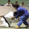 Các vận động viên tranh thi đấu tại giải Judo toàn quốc. (Ảnh: Văn Sơn/TTXVN)