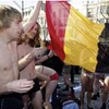 Những người ăn mừng tại Bỉ. (Nguồn: Belga)