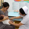 Ngừng dùng vắcxin liên quan đến tử vong của 3 trẻ 