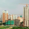 Khu đô thị mới phía tây thành phố Hà Nội đang được xây dựng và mở rộng. (Ảnh: Minh Tú/TTXVN)