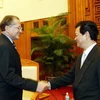 Thủ tướng Nguyễn Tấn Dũng tiếp Đại sứ Hy Lạp tại Việt Nam Platon Allexis Hadjimichalis. (Ảnh: Nguyễn Dân/TTXVN)