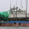 Phần đuôi tầu chiến Cheonan sau khi được trục vớt lên khỏi biển Hoàng Hải, ngày 15/4/2010. (Nguồn: AFP)