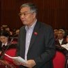 Đại biểu Quốc hội tỉnh Quảng Trị, ông Phạm Đức Châu phát biểu ý kiến. (Ảnh: Nguyễn Dân/TTXVN)