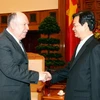 Thủ tướng Nguyễn Tấn Dũng tiếp ngài Ates Oktem, Đại sứ Thổ Nhĩ Kỳ. (Ảnh: Trọng Đức/TTXVN)