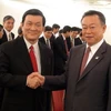 Thường trực Ban Bí thư Trương Tấn Sang tiếp Phó Chủ tịch Liên đoàn Kinh tế Kansai. (Ảnh: Hồng Hà/TTXVN)