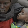 Người tị nạn Somalia mới đến tại trại tị nạn Daadab ngày 10/7. (Nguồn: AFP/TTXVN)