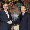 Phó Thủ tướng Nguyễn Thiện Nhân tiếp Ngài Franz Jessen, Đại sứ EU tại Việt Nam nhân dịp nhận nhiệm vụ tại Việt Nam. (Ảnh: Doãn Tấn/TTXVN)