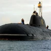 Tàu ngầm hạt nhân Nga Vepr thuộc dự án 971, kiểu Shchuka-B hoặc thuộc lớp Akula do NATO xếp hạng, tương tự như tàu ngầm Nerpa, tại cảng Brest, miền tây Pháp ngày 21/9/2004. (Nguồn: AFP/TTXVN)