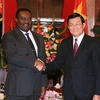 Chủ tịch nước Trương Tấn Sang tiếp Phó Tổng thống Angola. (Ảnh: Thống Nhất/TTXVN)