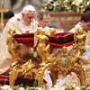 Giáo hoàng Benedict XVI trong lễ Giáng sinh tại nhà thờ Basilica Thánh Peter ở Vatican. (Nguồn: AFP/TTXVN)