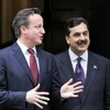 Thủ tướng Anh David Cameron và Thủ tướng Pakistan Yousuf Raza Gilani sau cuôc gặp ngày 10/5. (Nguồn: AP)
