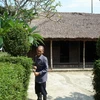 Gìn giữ ngôi nhà Bác Hồ từng ở ở làng Dương Nỗ; (Ảnh: Quốc Việt/Vietnam+)