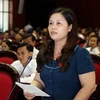 Đại biểu Quốc hội tỉnh Lào Cai Giàng Thị Bình phát biểu ý kiến. (Ảnh: Nguyễn Dân/TTXVN)