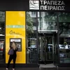 Chi nhánh Piraeus Bank tại thủ đô Athens của Hy Lạp. (Nguồn: Getty Images)