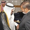 Tổng thống Ai Cập Mohamed Morsi và Quốc vương Arập Xêút Abdullah. (Nguồn: AP)