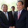 Bí thư Thành ủy Thành phố Hồ Chí Minh tiếp Chủ tịch Quốc hội Vương quốc Campuchia Samdech Heng Samrin. (Ảnh: Thanh Vũ/TTXVN)