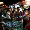 Hội chợ triển lãm làng nghề Việt Nam 2009 tại Huế. (Ảnh: Đình Huệ/TTXVN)