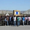 Hàng nghìn công nhân mỏ Nam Phi đình công tại mỏ Lonmin ở Marikana ngày 10/9. AFP/ TTXVN