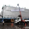 Xuất khẩu lô hàng thiết bị khử mặn sang Arập Xêút. (Ảnh: Thanh Long/TTXVN)