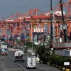 Hoạt động tại cảng Manila ngày 30/8. (Nguồn: AFP/TTXVN)