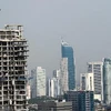 Công trường xây dựng tòa nhà cao tầng mới ở thủ đô Jakarta ngày 5/2. (Nguồn: AFP/TTXVN)
