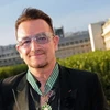 Bono nhận Huân chương Văn học Nghệ thuật Pháp