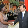 Phó Thủ tướng Vũ Văn Ninh tiếp bà Victoria Kwakwa, Giám đốc Quốc gia Ngân hàng Thế giới tại Việt Nam. (Ảnh: Dương Giang/TTXVN)