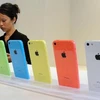 Mẫu iPhone 5C trưng bày tại trụ sở của Apple ở Cupertino, California. (Nguồn: AFP/TTXVN)